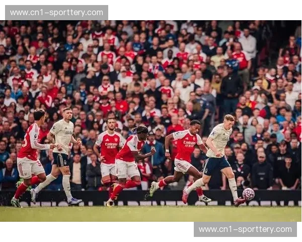 阿森纳主场力克曼联 新援中场贡献关键助攻锁定胜局 阿森纳主场力克曼联 新援中场贡献关键助攻锁定胜局